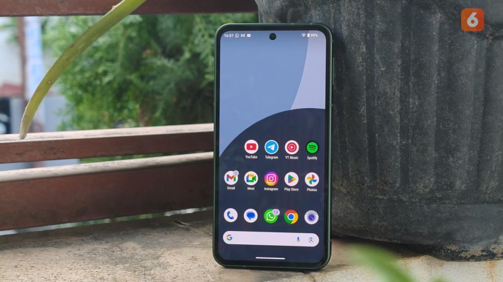 Sharp Aquos Sense 9: HP Ringkas, Tangguh, Beda di Kelasnya