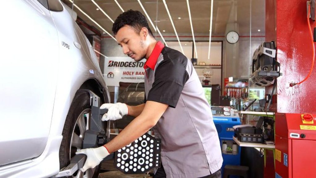 Ban Aman, Liburan Tenang! Tips Wajib Cek Ban Perjalanan Jauh