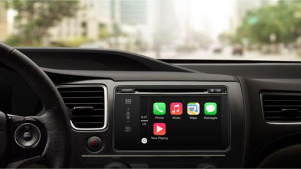 iOS 26 Hadirkan Video di CarPlay dan Perombakan UI Baru